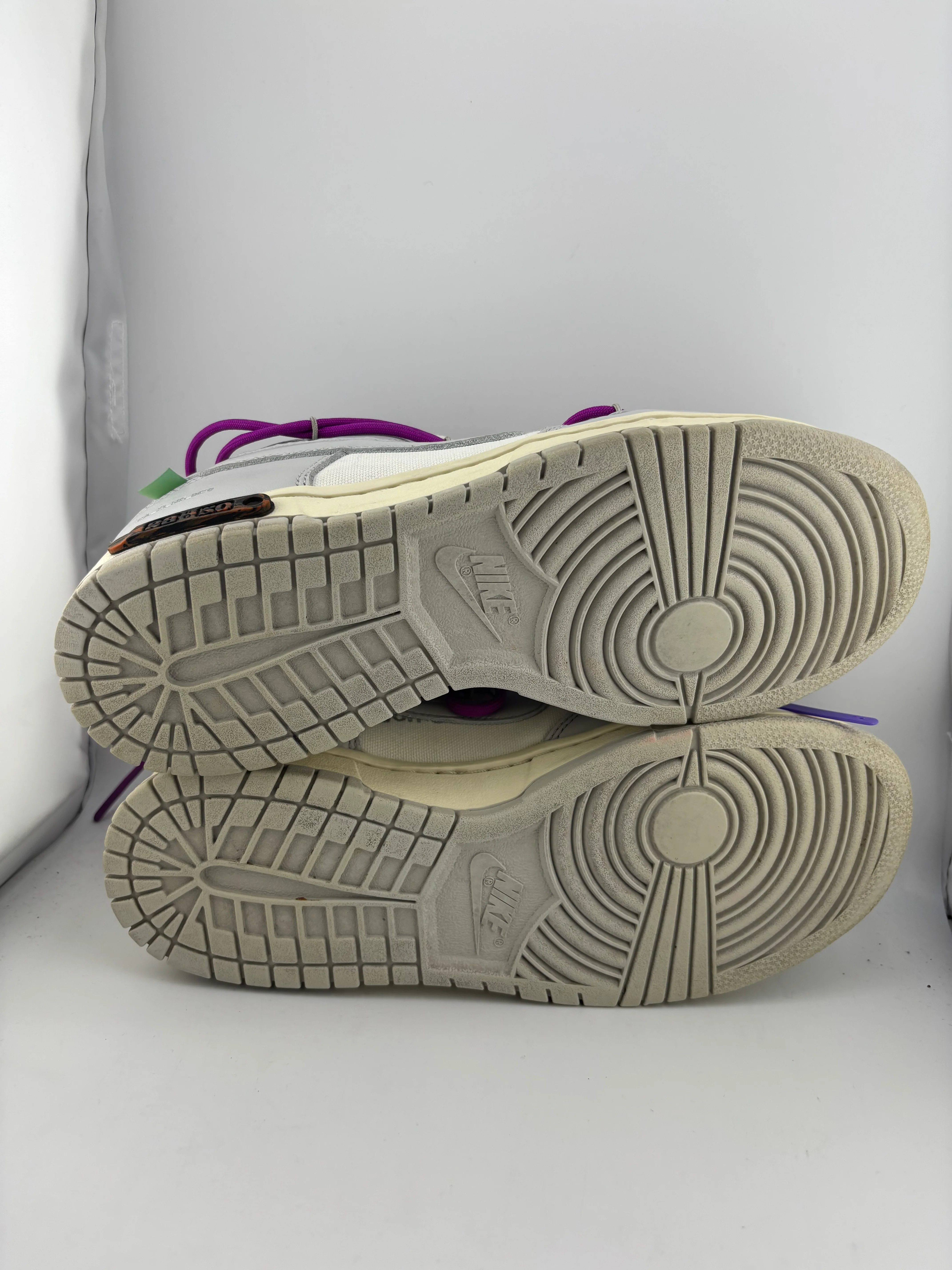 Nike Dunk Low Off-White Lot 28 - Joey Sneakers