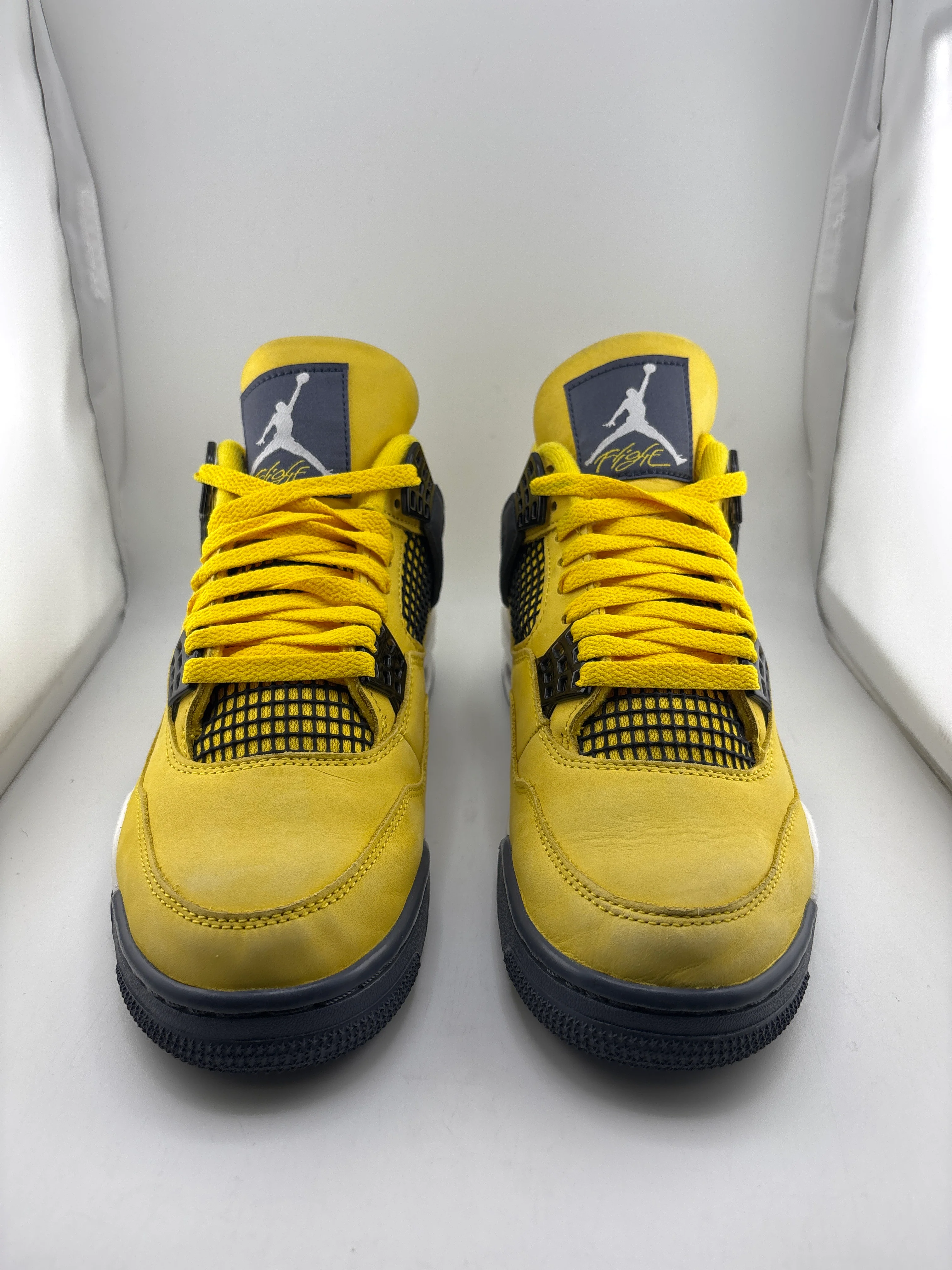Jordan 4 Retro Lightning (2021) - Joey Sneakers