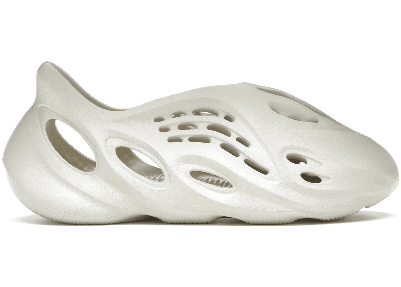 adidas Yeezy Foam RNNR Sand - Joey Sneakers