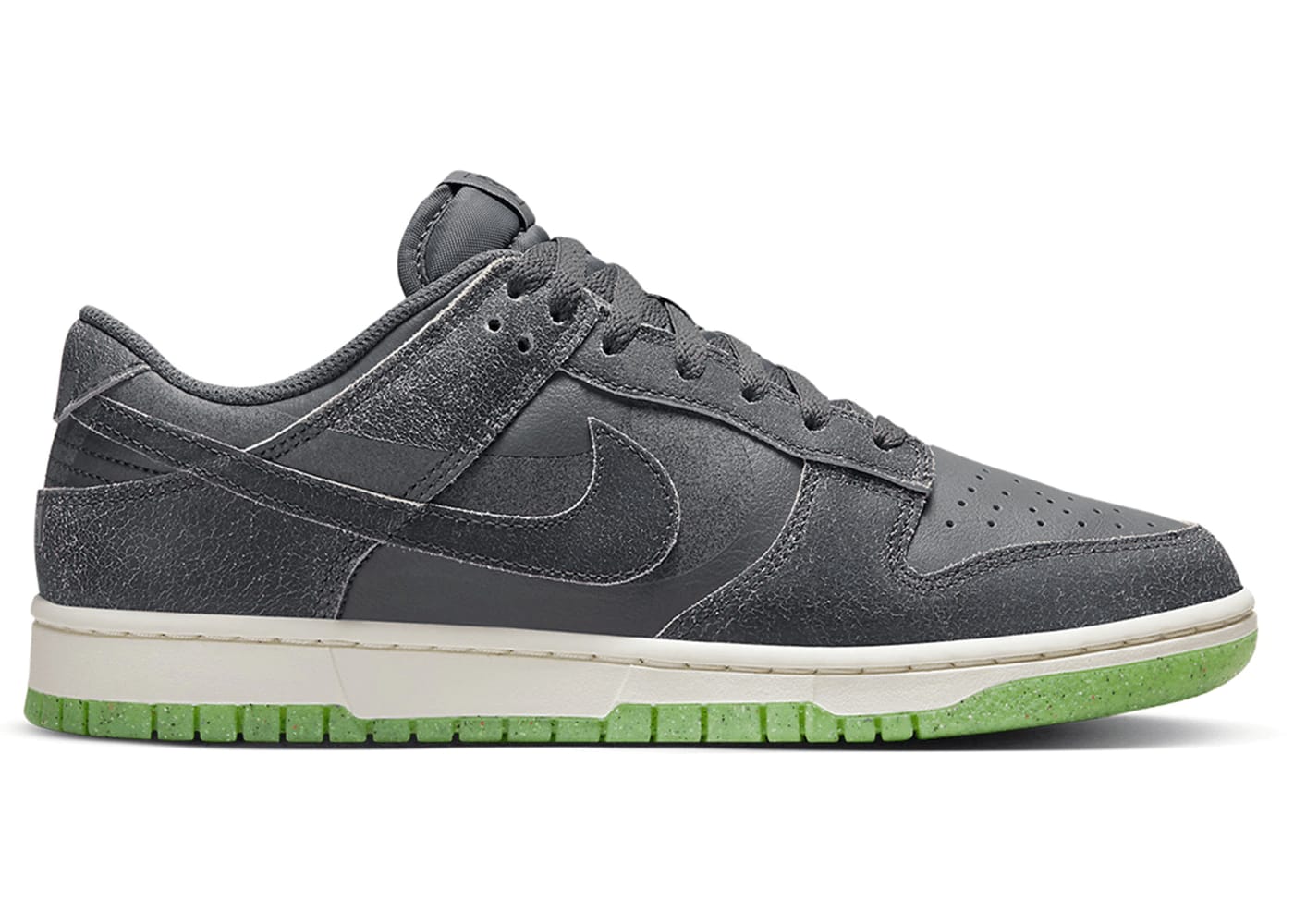 Nike Dunk Low Halloween (2022) - Joey Sneakers